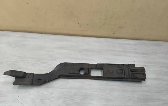 Front bumper foam support bar