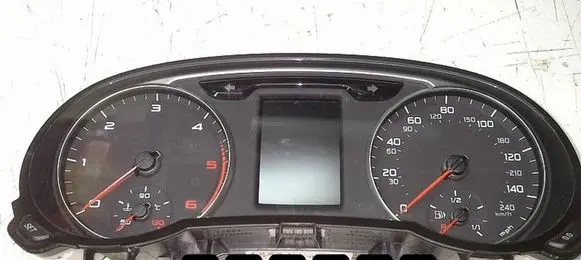 Audi A1 Speedometer (instrument cluster) 8X0920980AX