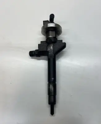 Mazda 6 Fuel injector 13H50B 01G15572 5870
