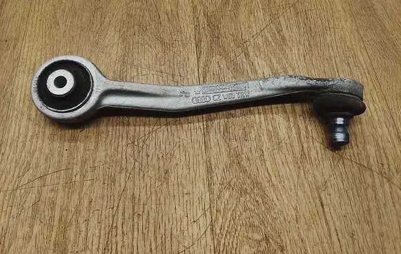 Porsche Macan (95B) Front control arm 8K0509P
