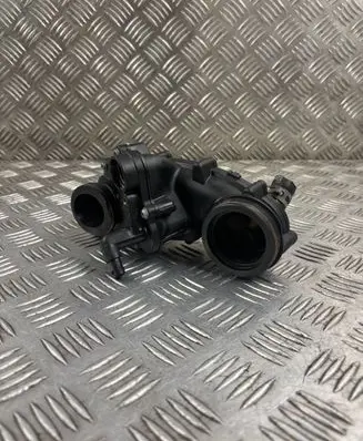 Audi A6 S6 C7 4G Thermostat/thermostat housing 059121111BM