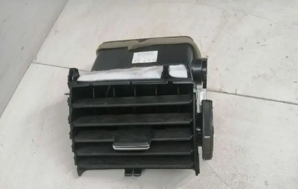 Toyota Avensis T270 Dash center air vent grill BOURBON9880 9880