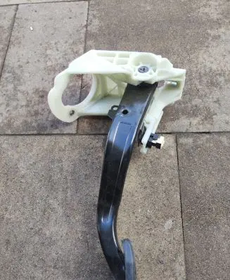 BMW 3 F30 F35 F31 Brake pedal 6878290