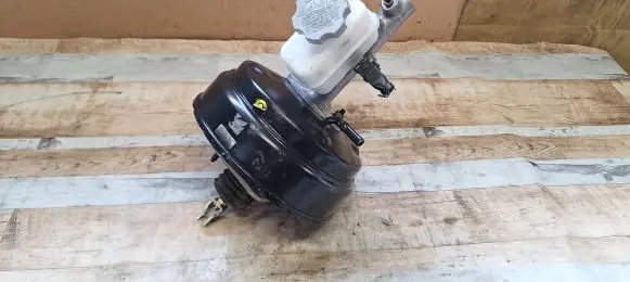 Hyundai Santa Fe Brake booster BM111046