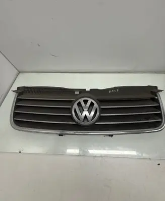 Volkswagen PASSAT B5.5 Front bumper upper radiator grill 3B0853651L