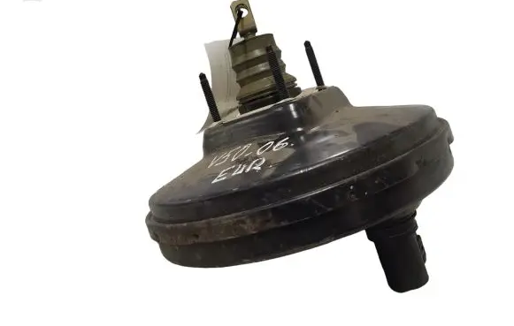 Volvo V50 Brake booster 4N512B195AK