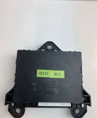 Toyota Prius (NHW20) Other control units/modules 8865047051 1776003362