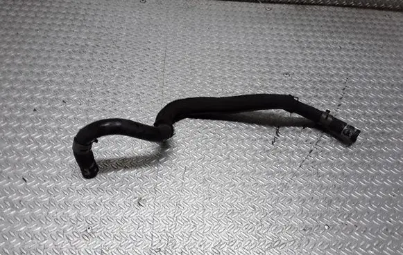 Mercedes-Benz C W204 Engine coolant pipe/hose