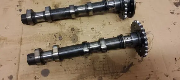 Subaru Outback Camshaft 