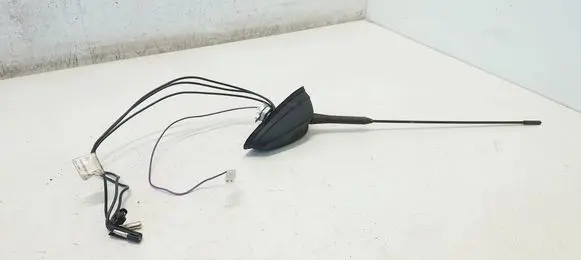 Mercedes-Benz Sprinter W906 Radio antenna A9068200175 9068200175