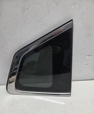 Nissan X-Trail T32 Rear side window DOT20AS3 43R007953