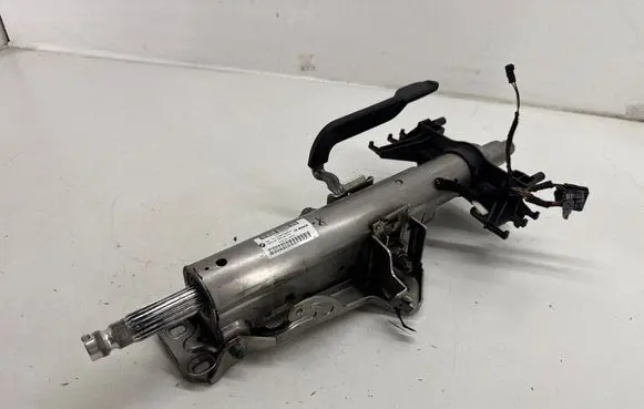 BMW X1 F48 F49 Steering wheel axle 6873699 32306873699