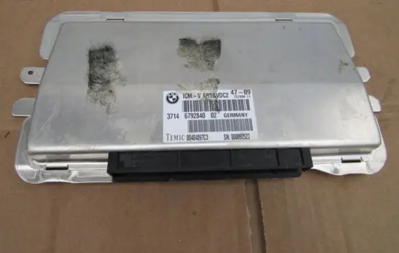 BMW 7 F01 F02 F03 F04 Suspension control unit/module 6792840