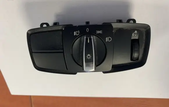 BMW X5M F85 Light switch 931171904 3473120103