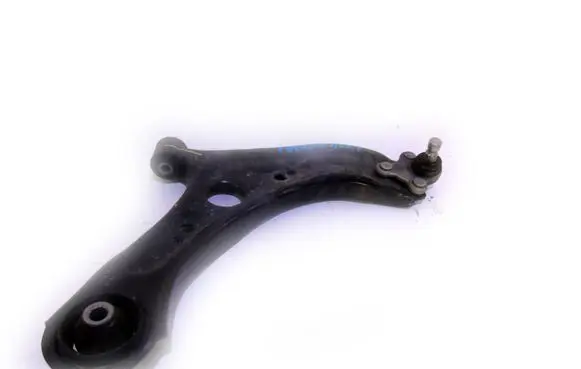 Hyundai Tucson LM Front lower control arm/wishbone