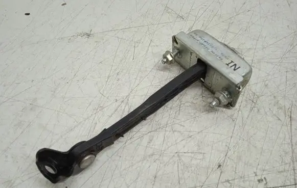 Toyota Corolla Verso E121 Front door check strap stopper 5173991424