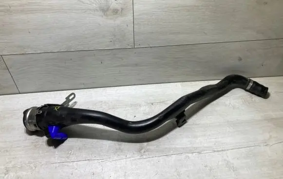 Fuel tank filler neck pipe