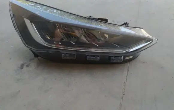 Ford Focus Headlight/headlamp NX7B-13E014-CD