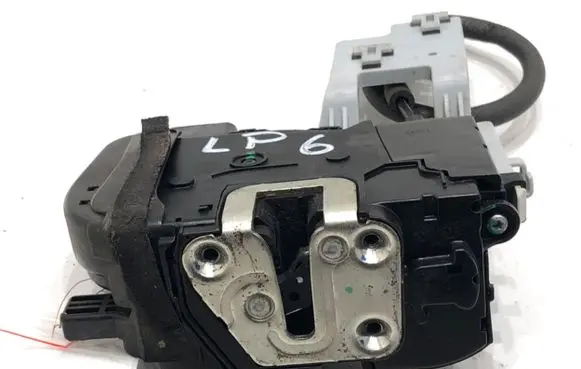 KIA Sportage Front door lock 81310-3U000