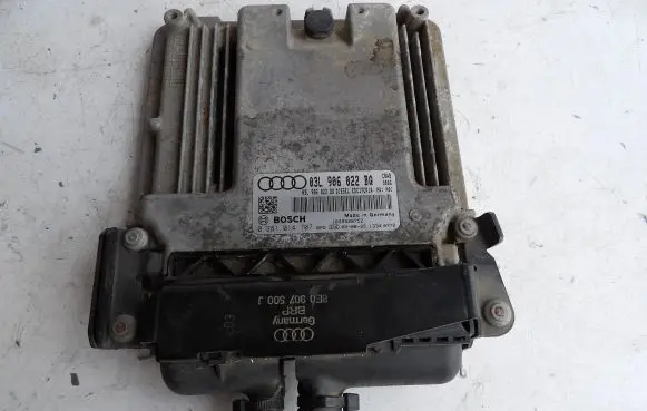 Audi A3 S3 A3 Sportback 8P Engine control unit/module ECU 03L906022BQ 0281014707