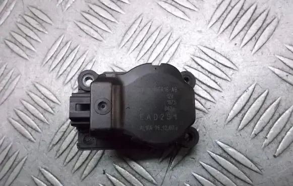 Ford Mondeo MK IV A/C air flow flap actuator/motor 3M5H-19E616-AB
