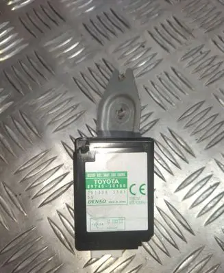 Lexus GS 300 350 430 450H Door control unit/module 8974030100 2513003381 TA2004258
