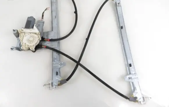 Citroen Xsara Picasso Front door window regulator with motor 7746009104