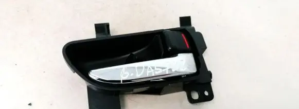Rear door interior handle
