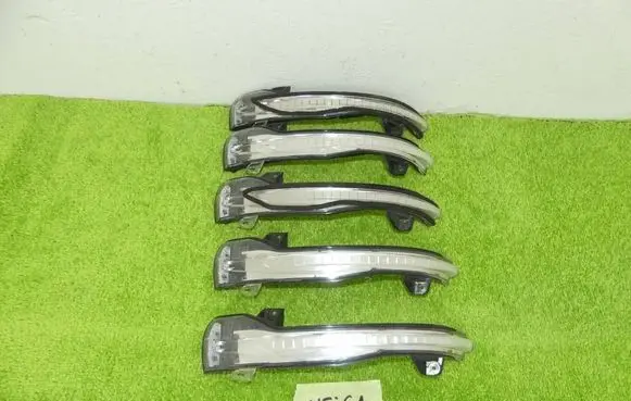 Nissan Juke I F15 Mirror indicator light 26165BV80A