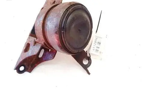 Toyota Yaris Engine mount bracket 