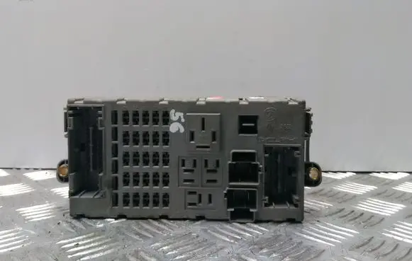 Fiat Doblo Fuse module 46520600 406626