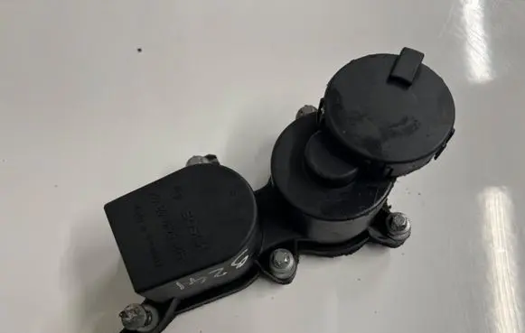 Smart ForFour I Oil breather separator A6390100462