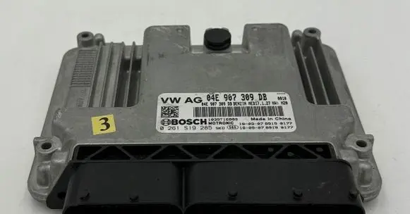 Volkswagen Tiguan Engine control unit/module 04E907309DB