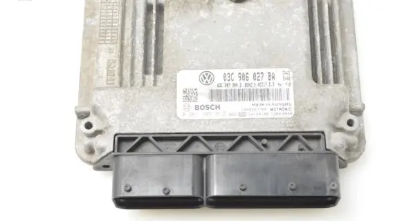 Volkswagen Golf VI Engine control unit/module 03C906027BA