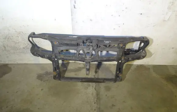 Volkswagen Golf IV Radiator support slam panel