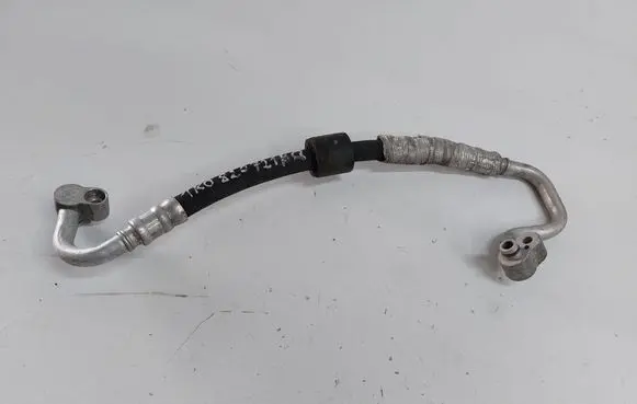Air conditioning (A/C) pipe/hose