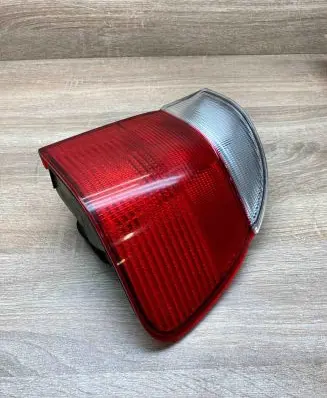 BMW 5 E39 Tailgate rear/tail lights 2496322