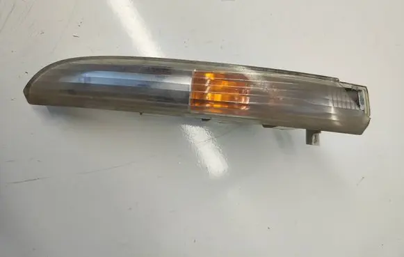 Volkswagen PASSAT CC Front indicator light 3C8953042
