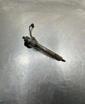 Mercedes-Benz E W211 Fuel injector 0445110156
