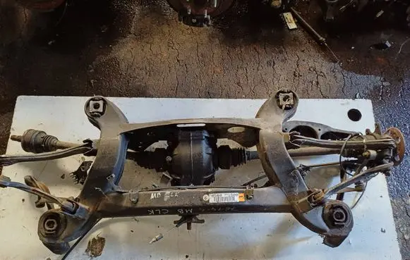 Mercedes-Benz CLK A208 C208 Rear subframe A2093501500 2091500 0061441008