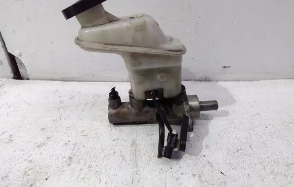Hyundai Santa Fe Master brake cylinder 281961