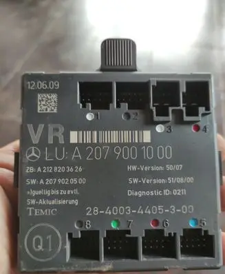 Mercedes-Benz E C207 W207 Door control unit/module A2079001000 A2079020500 A2128203626