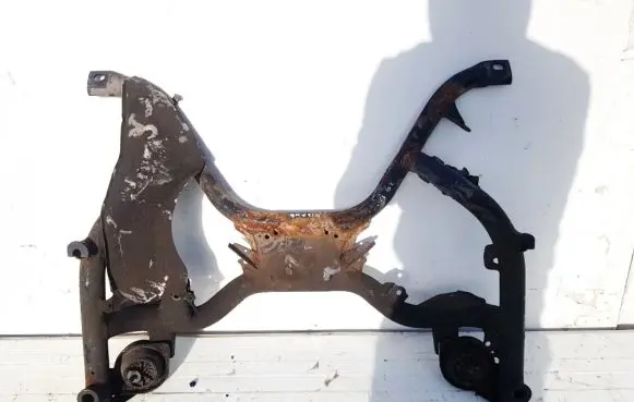 BMW 5 E39 Front subframe