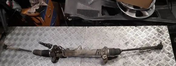 Toyota Avensis T250 Steering rack 7891149