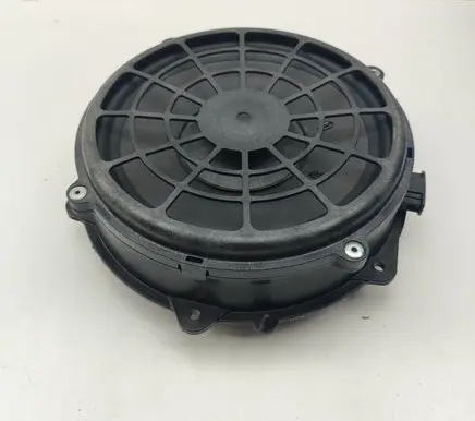 Porsche Taycan 9J1 Front door speaker 971035454E