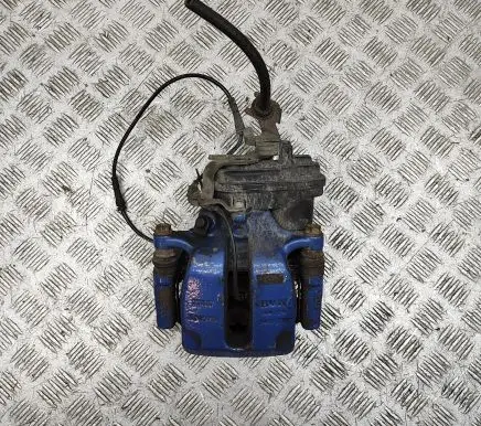 BMW X3 G01 Rear brake caliper 6887410