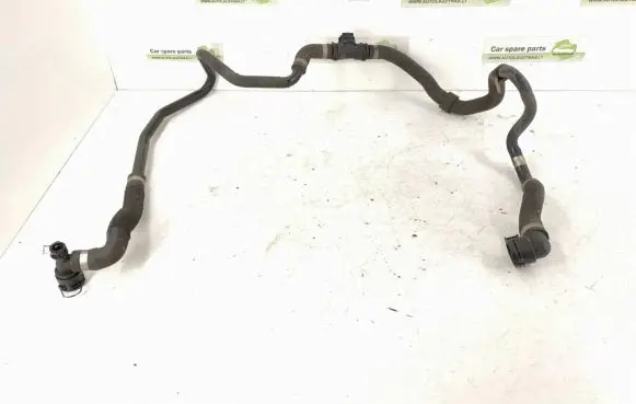 Mercedes-Benz C W204 Engine coolant pipe/hose DALISID4521 2125010024 A2125010024