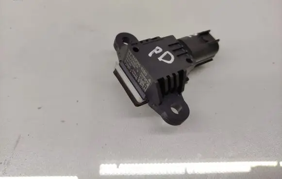 Ford Fiesta Airbag deployment crash/impact sensor DG1314C676AA