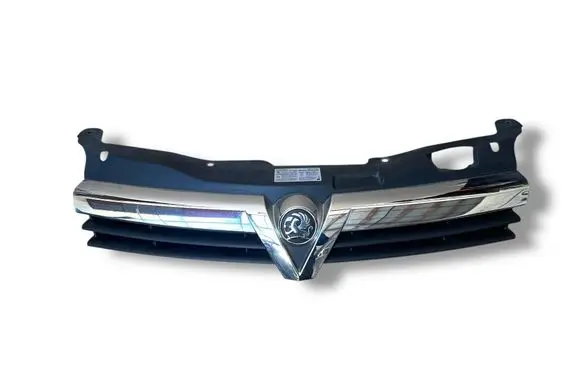 Opel Astra H Front grill 13108471