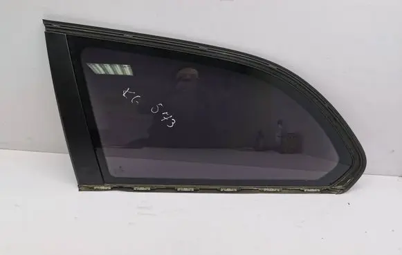 BMW 5 E60 E61 Rear side window E643R007951